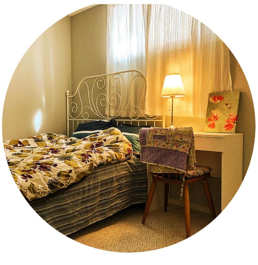 Best Garden House&3 Mins Bus Station Close C-Train&Free Parking YYC Kültér fotó